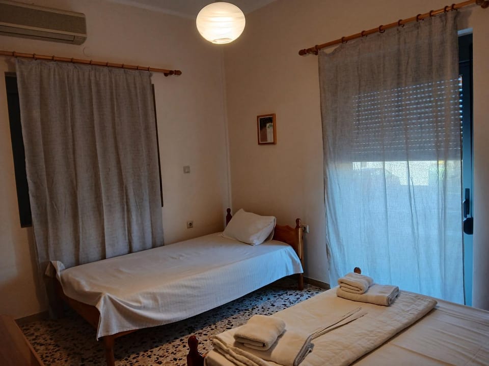 Kritikos Rooms Apartment in Islands