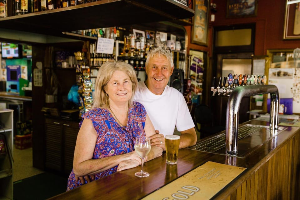 Staff, People, Lounge or bar