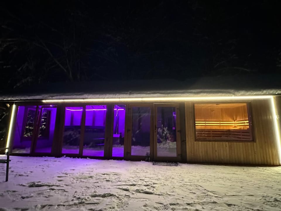 Property building, Night, Winter, Sauna, Balcony/Terrace, Spa and wellness centre/facilities