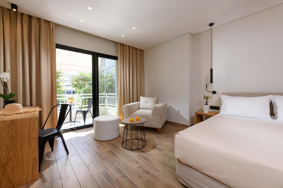 Bed, Bedroom, City view