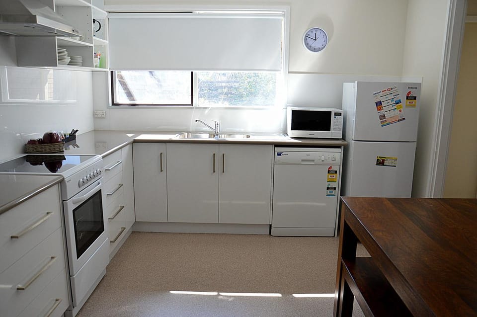 4/47 Delany Ave, Bright House in Porepunkah