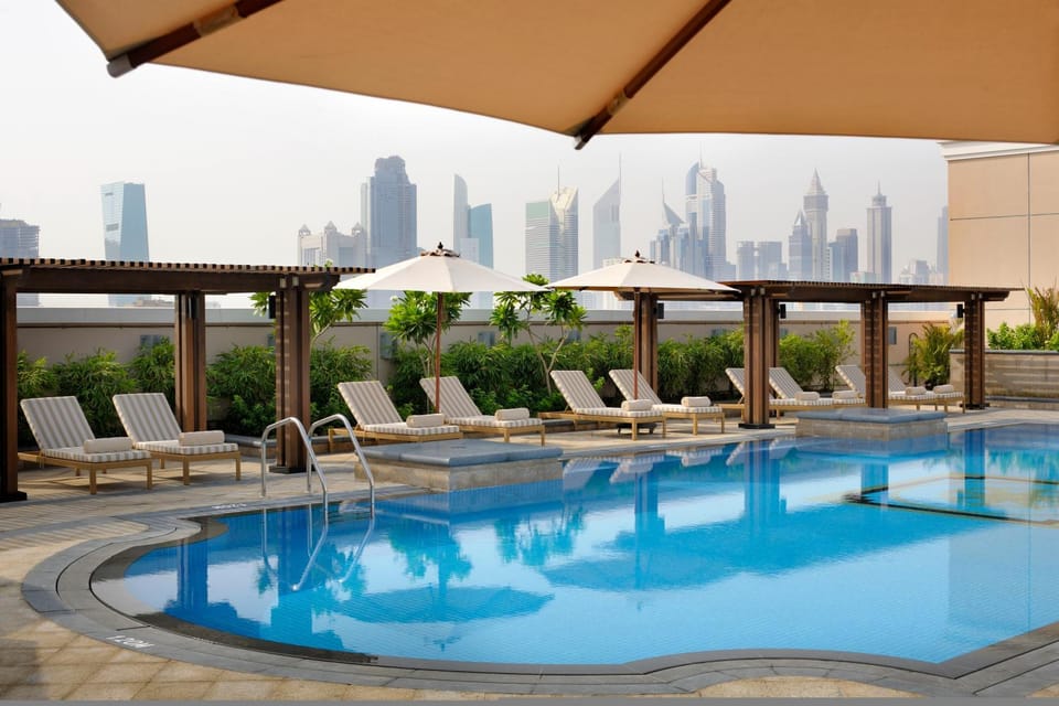 Swimming pool, Swimming pool