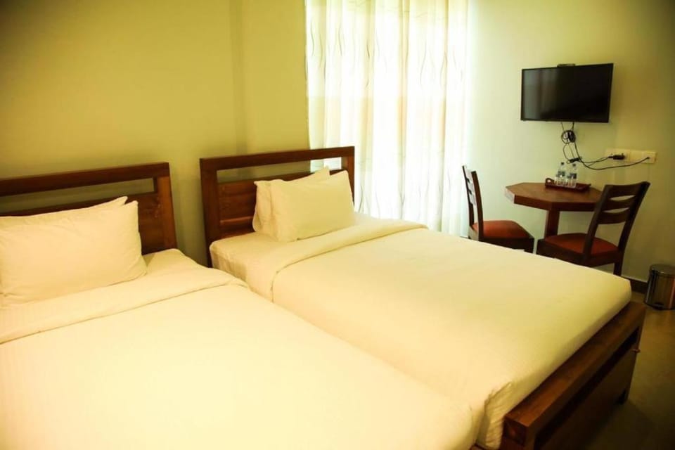 Communal lounge/ TV room, Bed, TV and multimedia, Evening entertainment, Bedroom, hair dresser