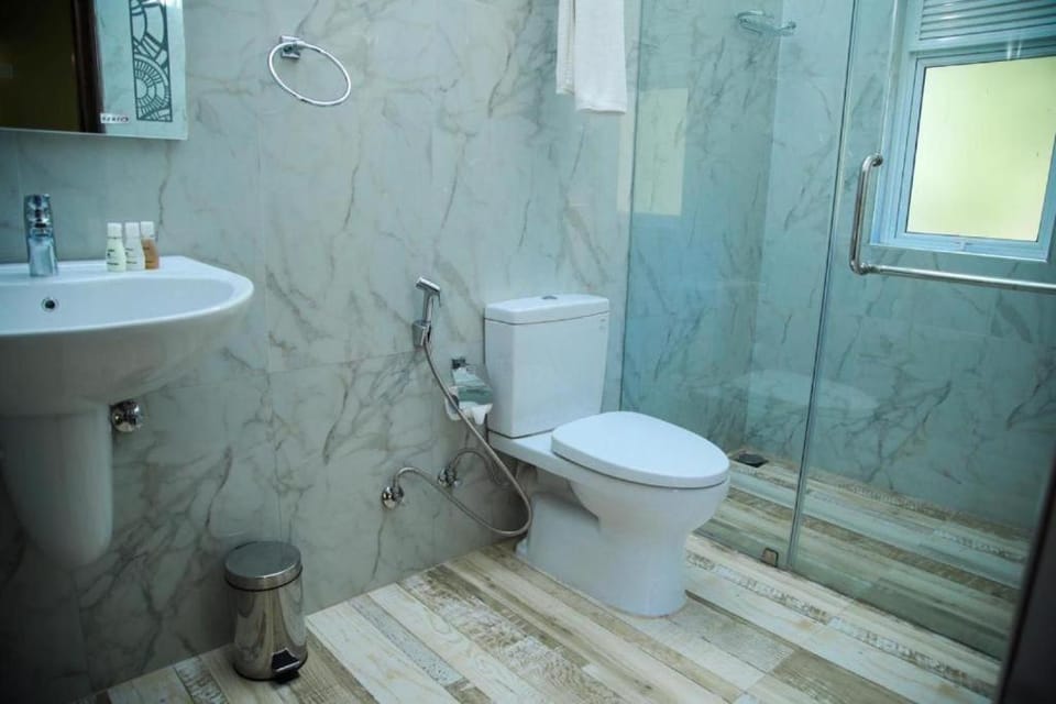 Shower, Bathroom, bidet