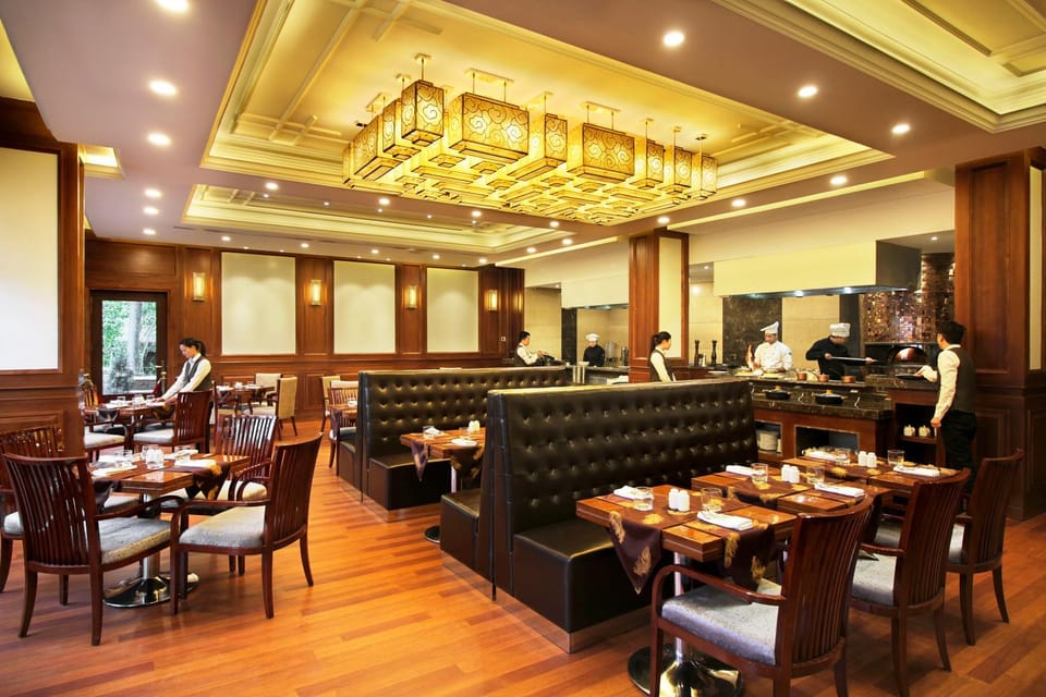 Restaurant/places to eat, Restaurant/places to eat
