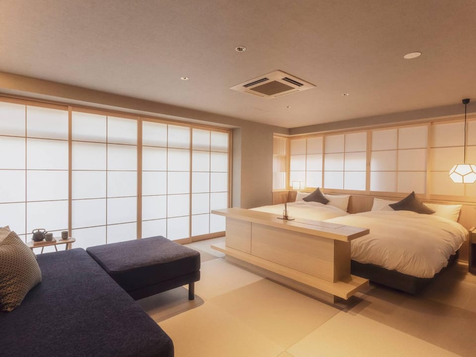 Bed, Living room, Other, Photo of the whole room, Decorative detail, Bedroom, furniture