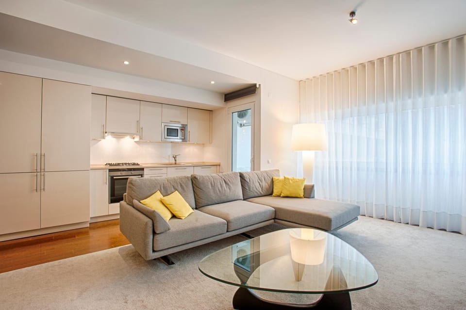Libest Ribeira 2 - Time Out Market Apartment in Lisbon
