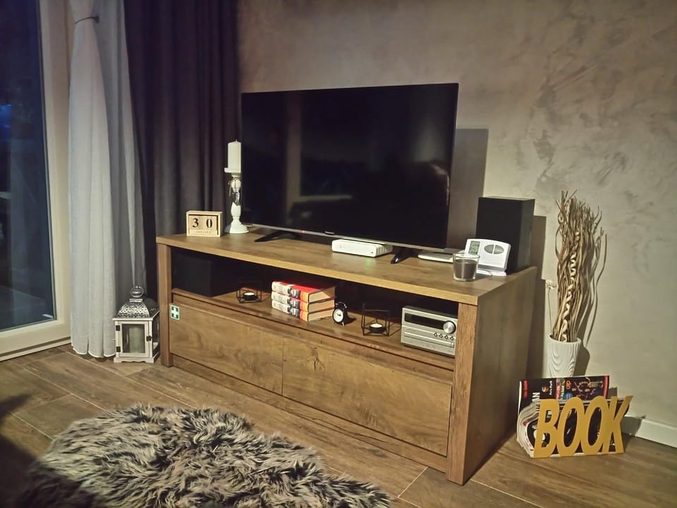 TV and multimedia, Living room