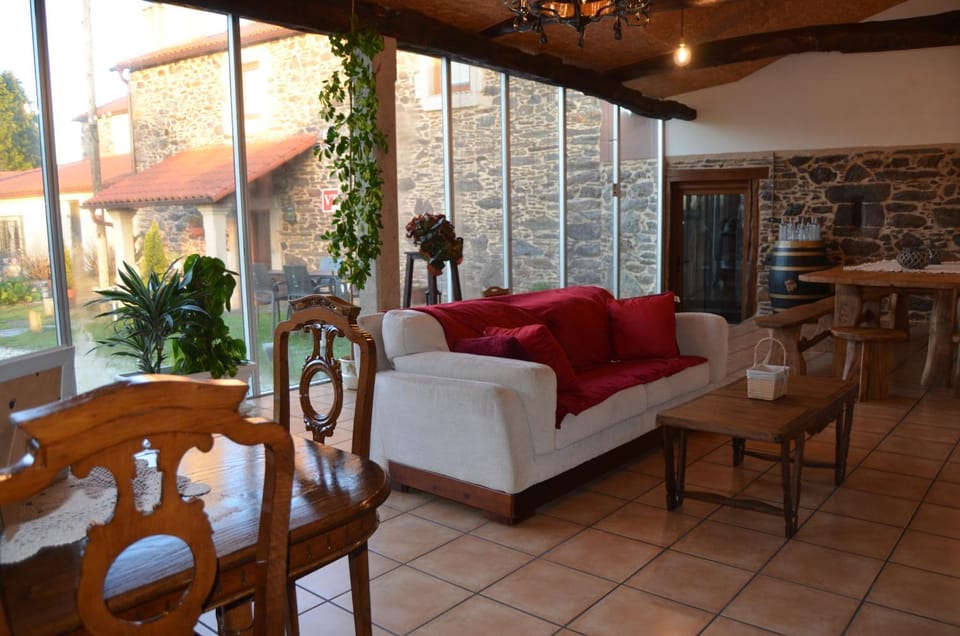 View (from property/room), Living room, Seating area