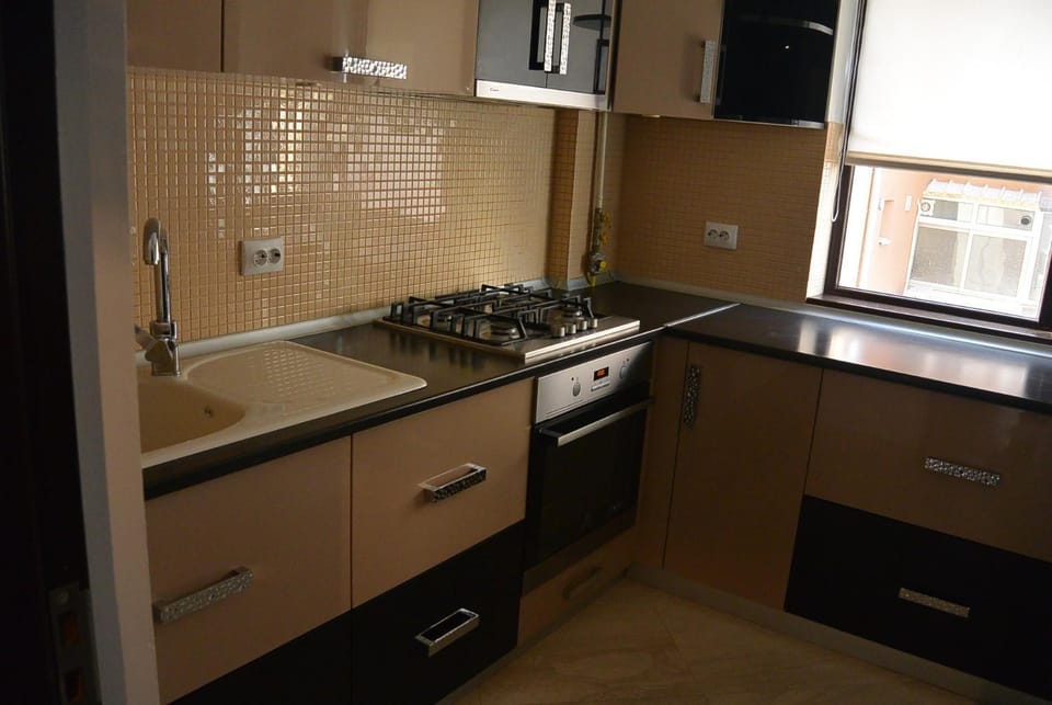 Coffee/tea facilities, Kitchen or kitchenette, Dining area