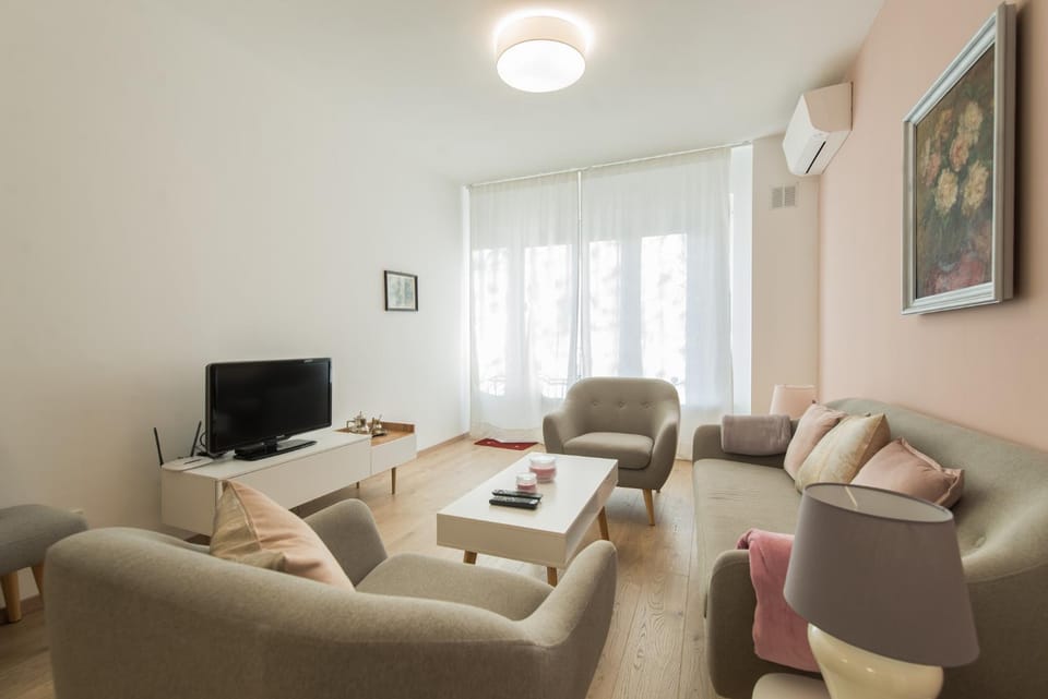 TV and multimedia, Living room