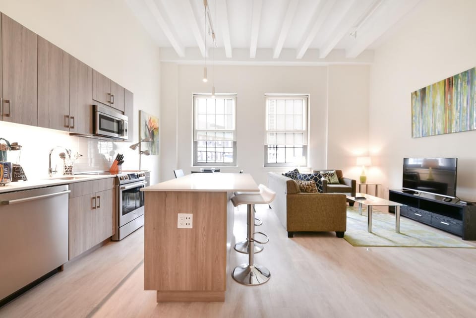 Kitchen or kitchenette, Living room
