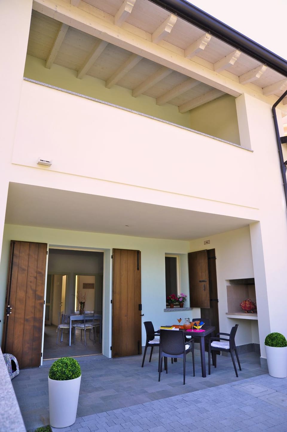 Facade/entrance
