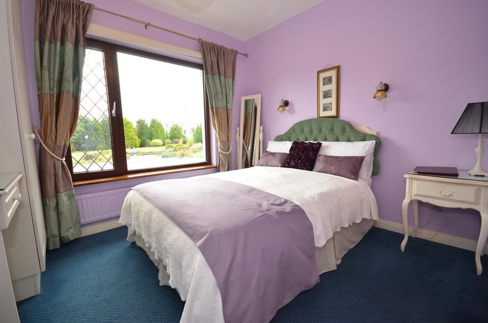 Other, Photo of the whole room