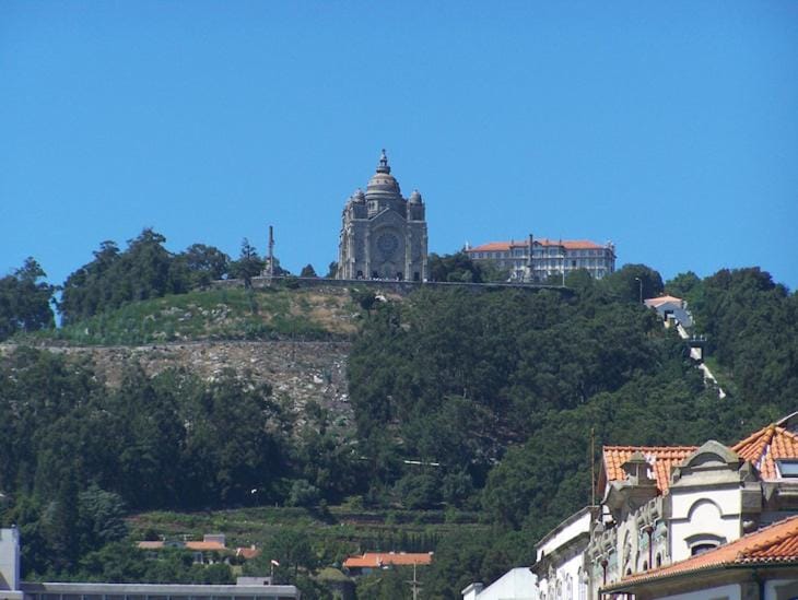 Nearby landmark, Landmark view