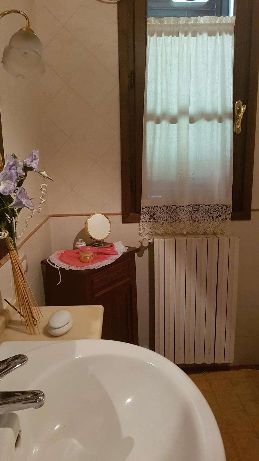 Camere Montalbano Bed and Breakfast in Tuscany