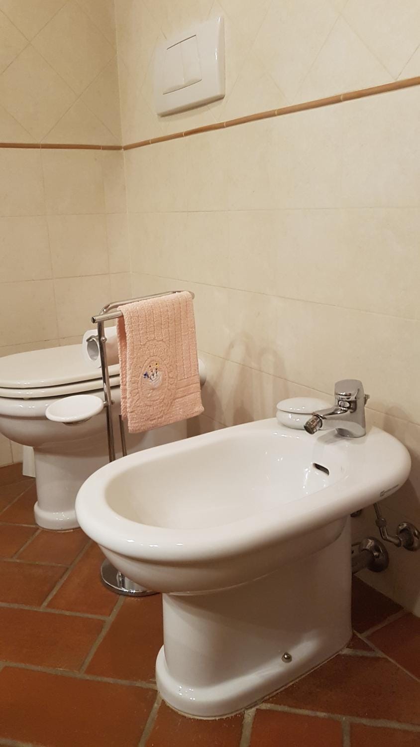 Camere Montalbano Bed and Breakfast in Tuscany