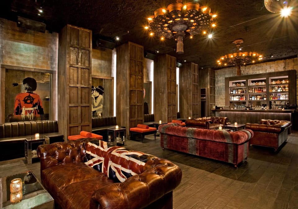Lounge or bar