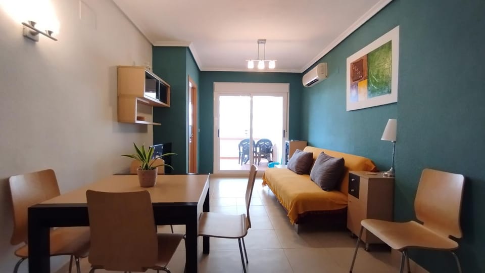Primera linea con vistas al mar Apartment in Valencian Community