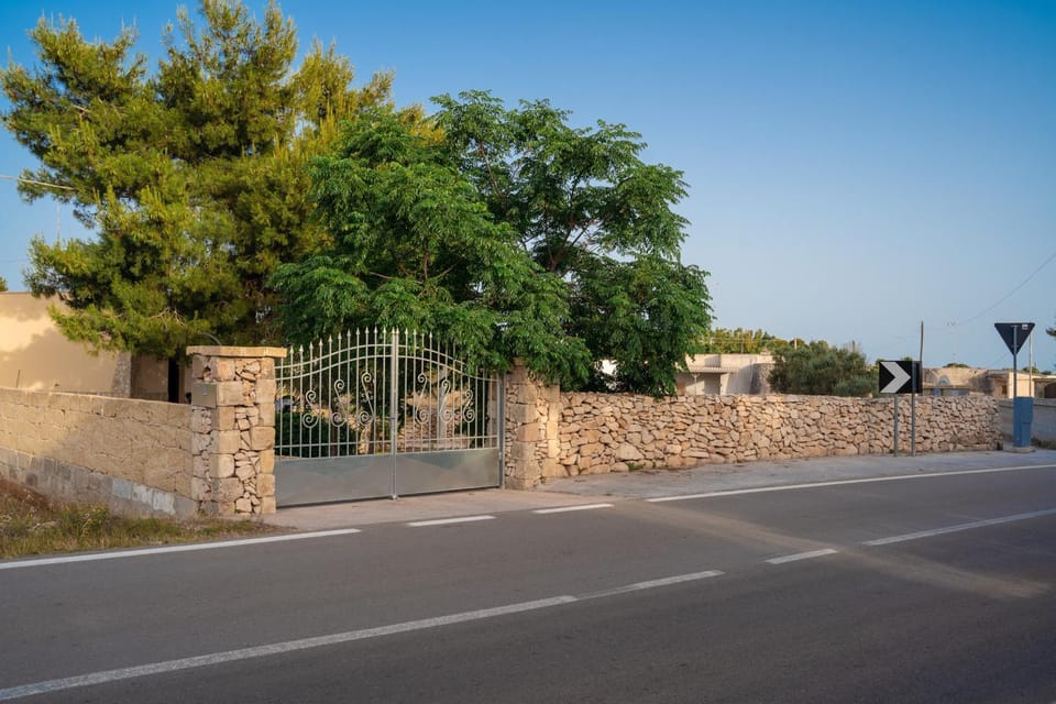 Property building, Facade/entrance, Street view