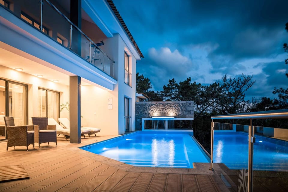 Balcony/Terrace, Swimming pool