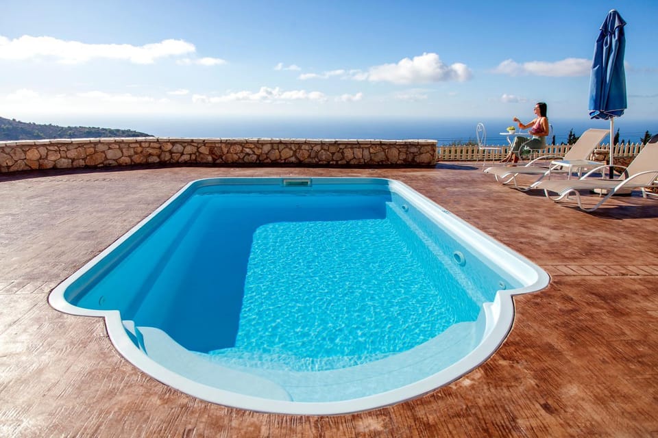 Natural landscape, Pool view, Sea view, Swimming pool, sunbed
