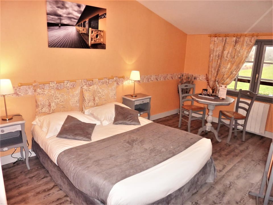 Le Domaine des Terres du Thil Bed and Breakfast in Normandy
