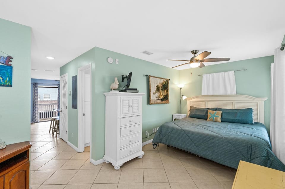 The American Dream Apartment in Gulf Shores