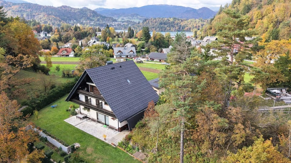 Natural landscape, Location