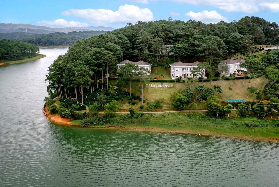 View (from property/room), Lake view