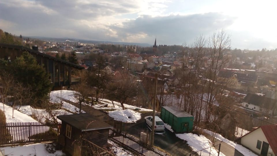 City view, Garden view, Landmark view, Mountain view