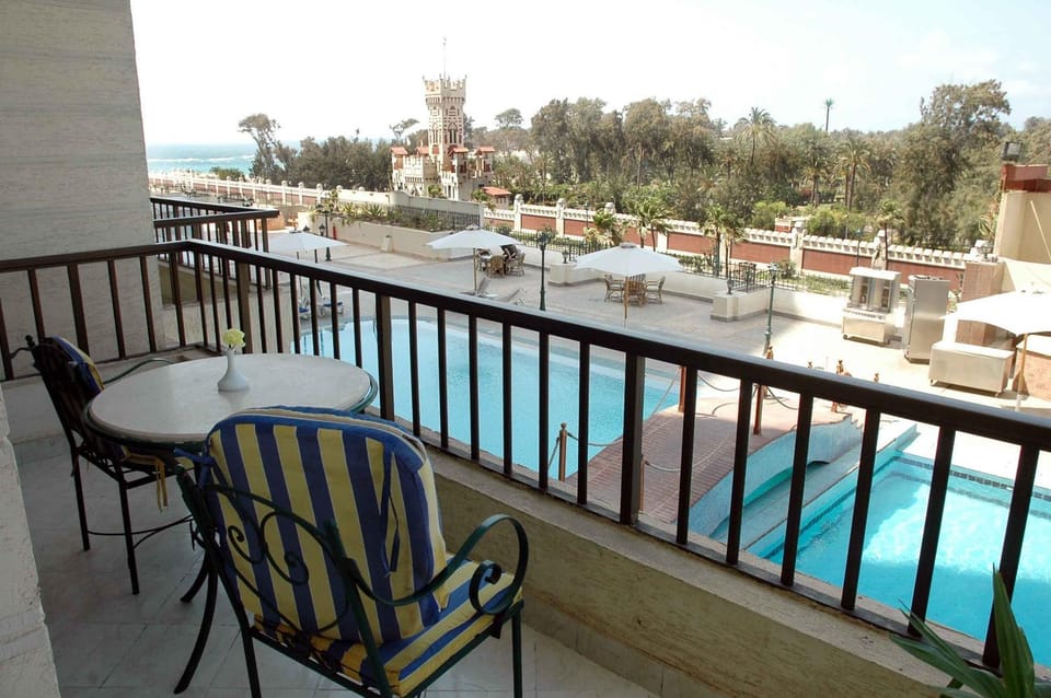 Balcony/Terrace, Garden view, Pool view