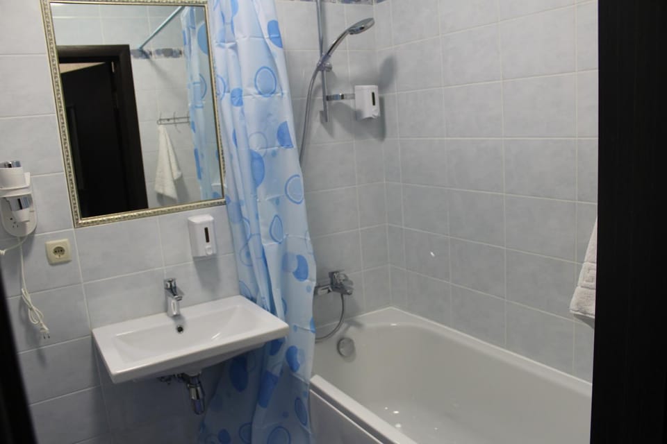 Апартаменти Рилєєва, 25 Apartment in Kiev City - Kyiv