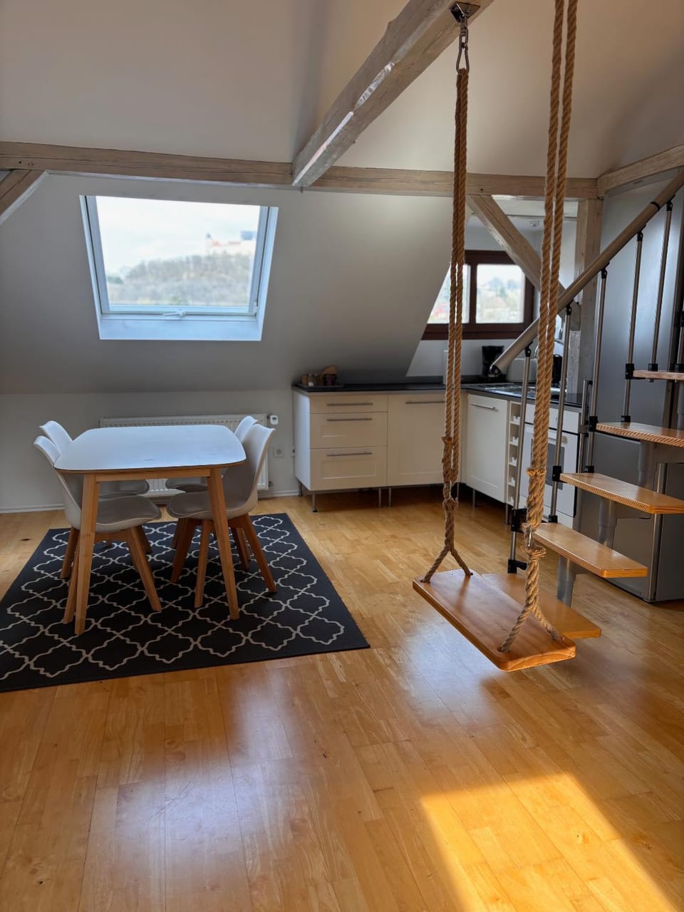 Kitchen or kitchenette, Living room