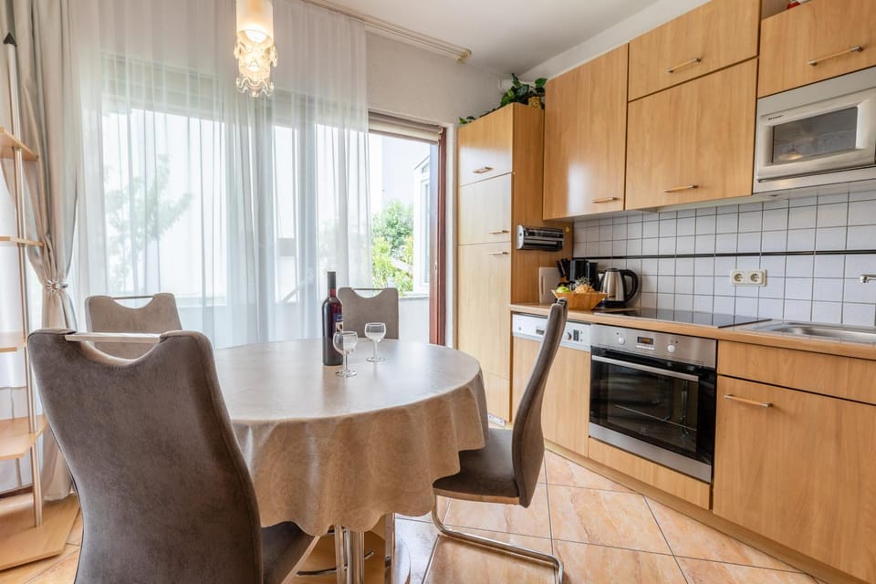 Apartman Lana Apartment in Lika-Senj County