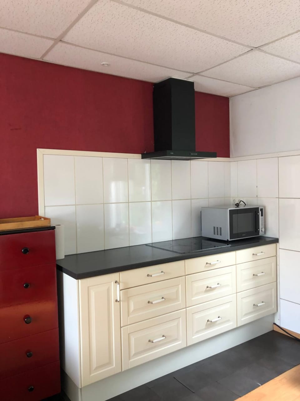 Kitchen or kitchenette, stove