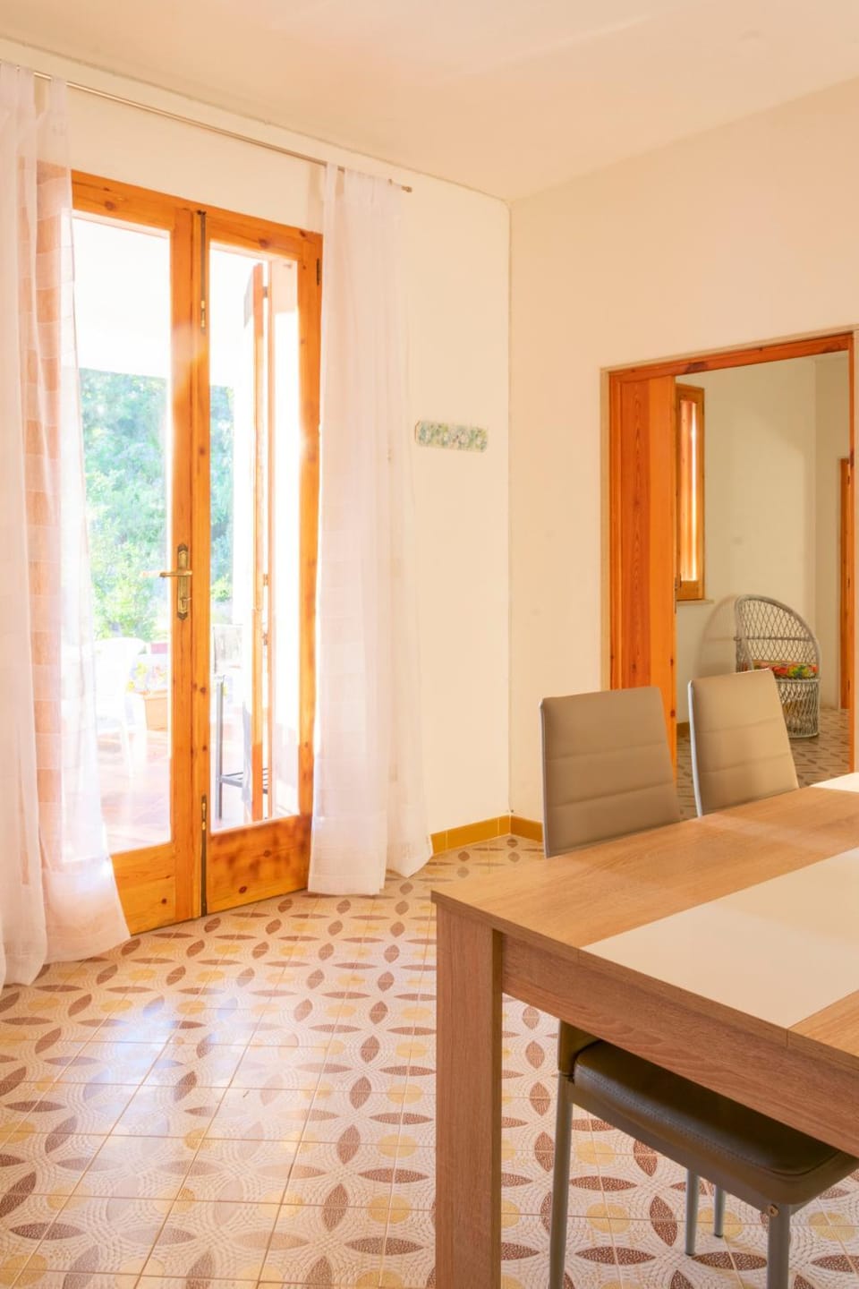 Living room, Dining area, Sunset