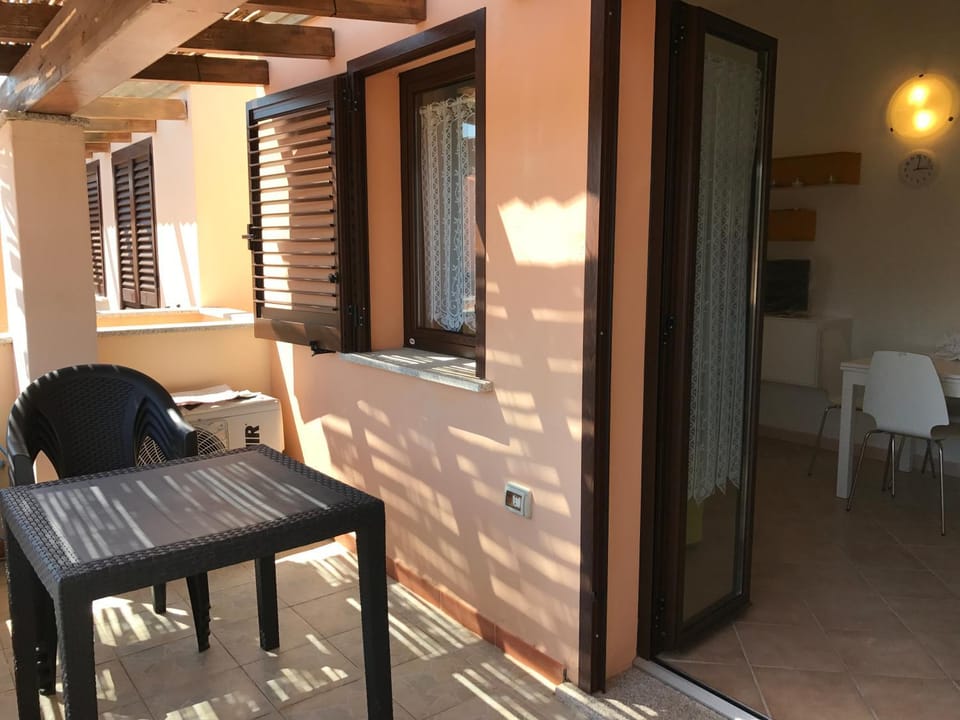 Balcony/Terrace, Living room