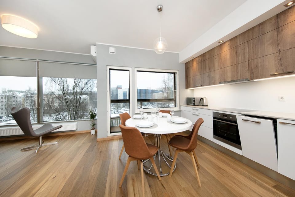 Coffee/tea facilities, Balcony/Terrace, Kitchen or kitchenette, Living room, Dining area
