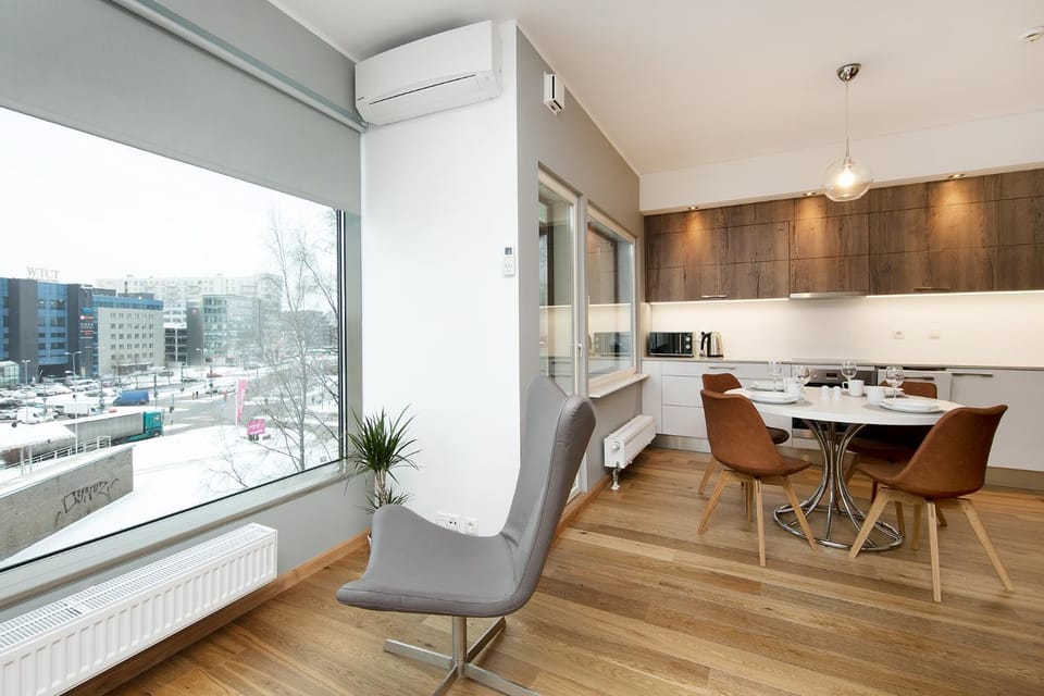 Coffee/tea facilities, Balcony/Terrace, Kitchen or kitchenette, Living room, Dining area