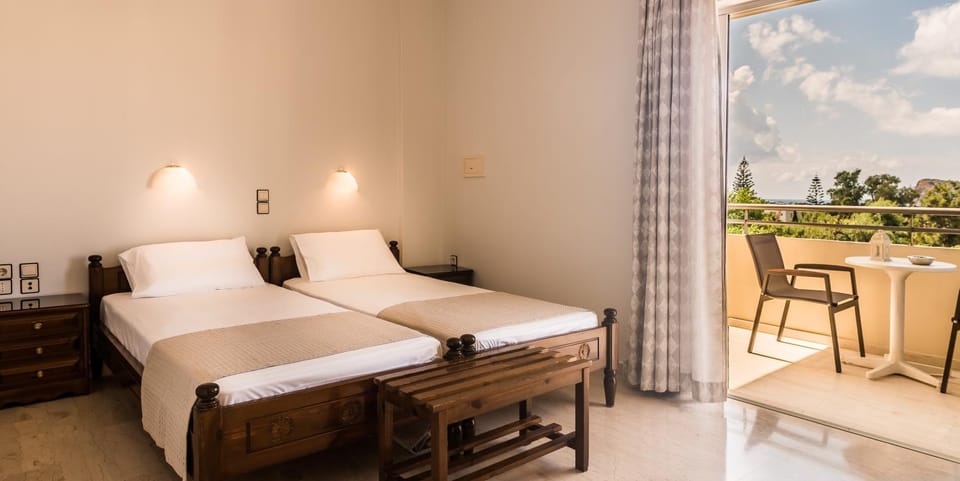 Merabello Apartments Apartment hotel in Agia Marina