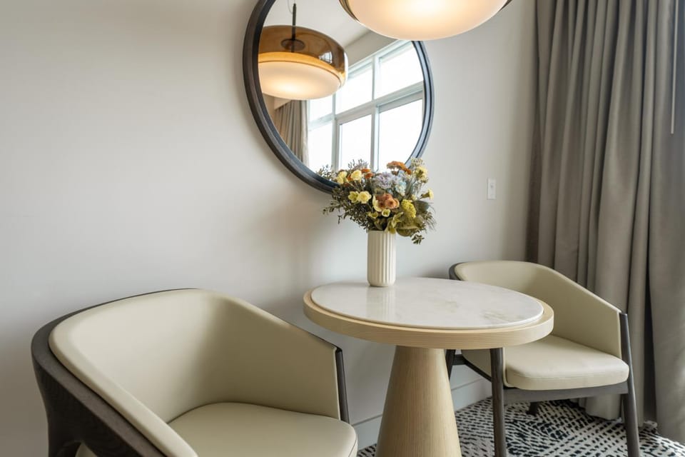 Decorative detail, Dining area