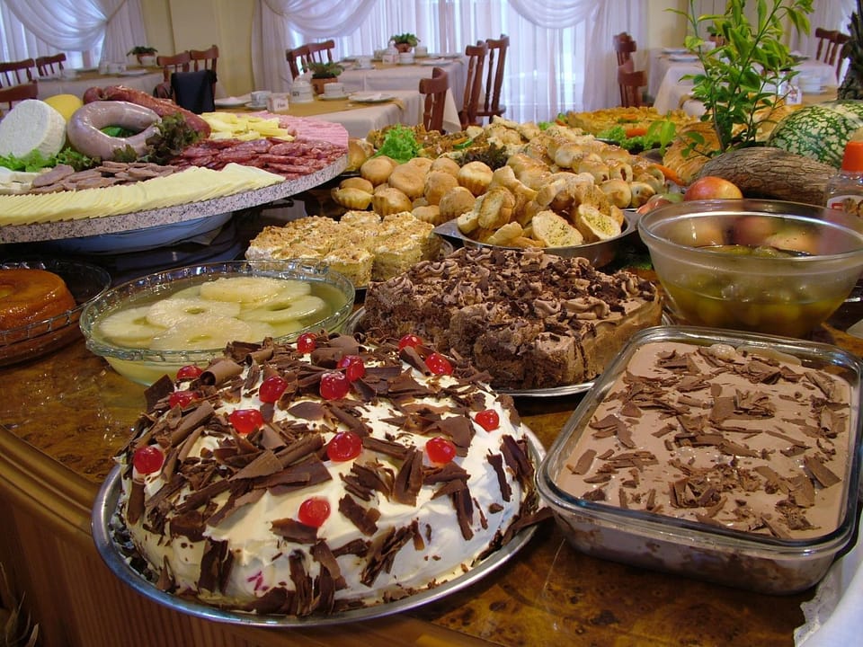 Restaurant/places to eat, Food, Breakfast, Buffet breakfast