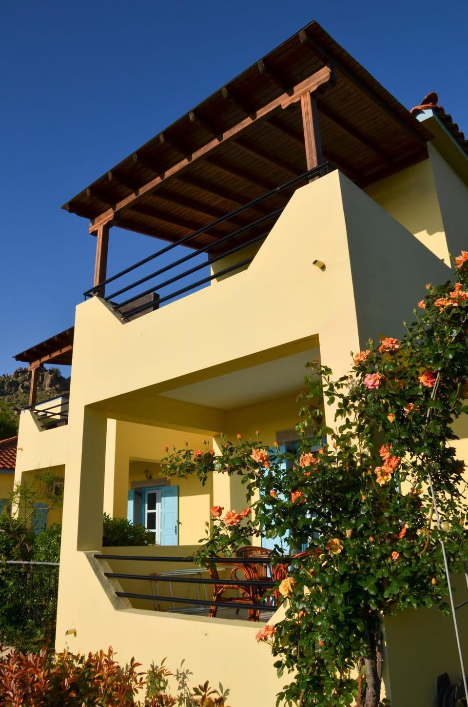 Facade/entrance, Day, Summer, Garden, View (from property/room), Balcony/Terrace, On site, Garden view