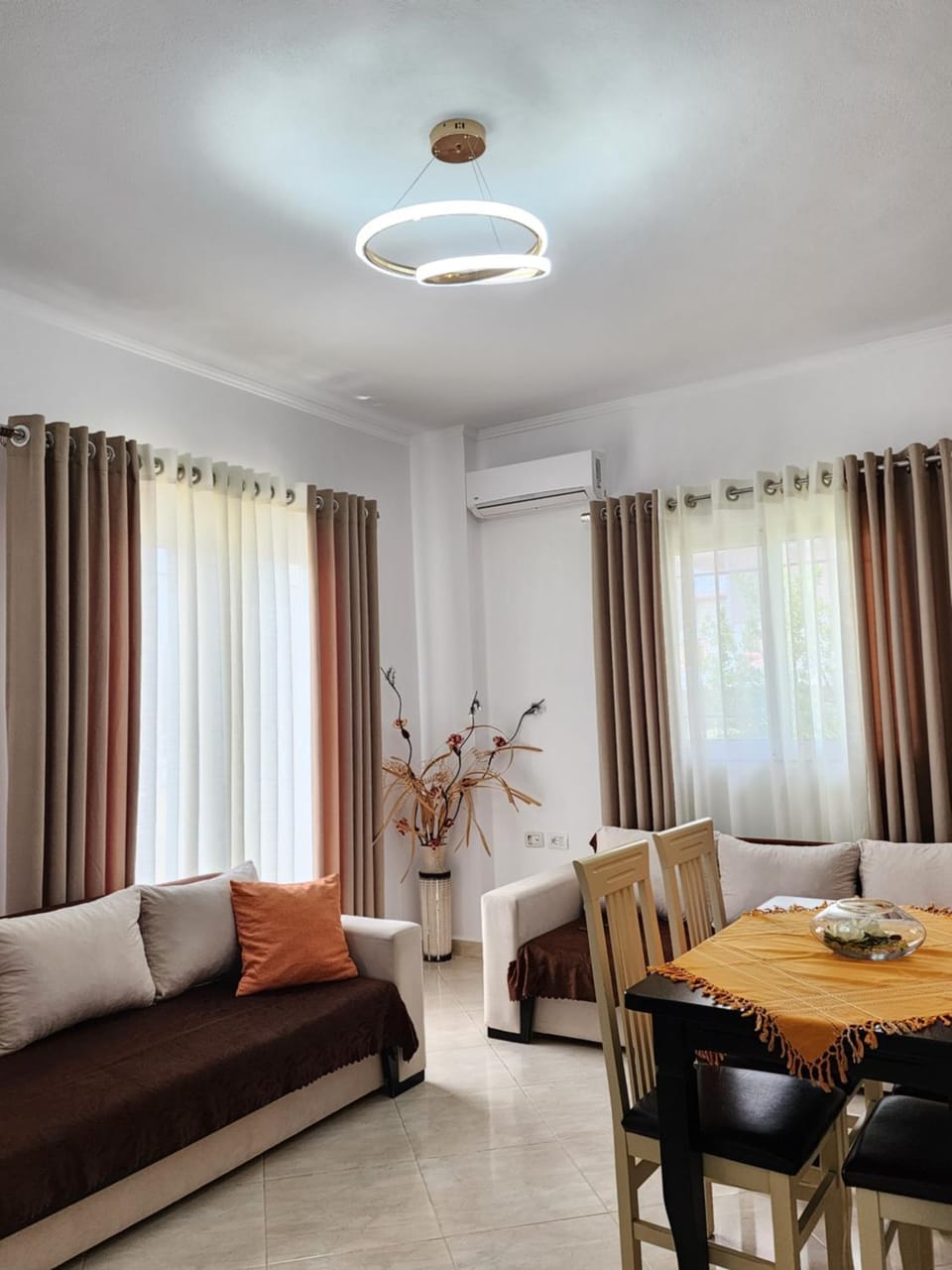 Vila Bilbil Apartment in Ksamil