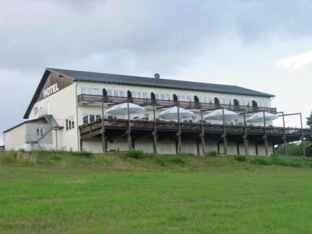 Hotel und Gasthaus Rammelburg-Blick Bed and Breakfast in Thuringia, Germany