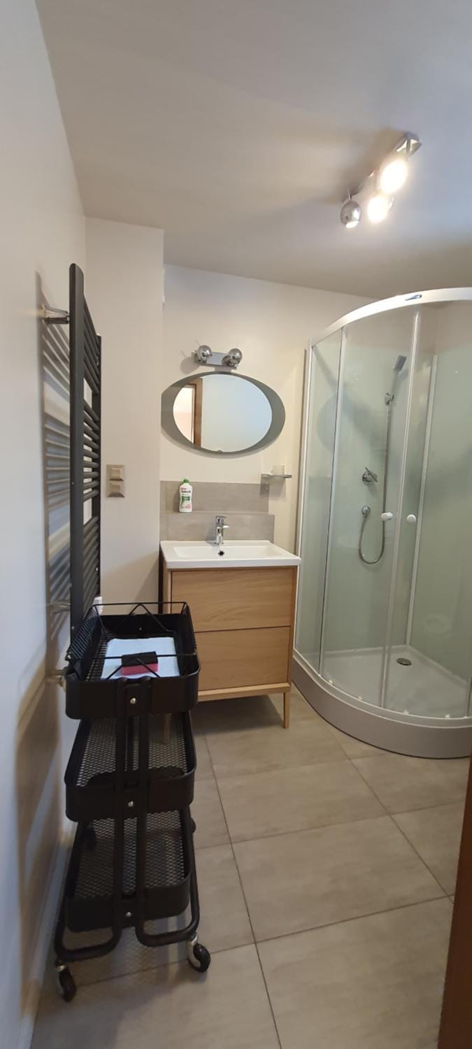 Shower, Bathroom