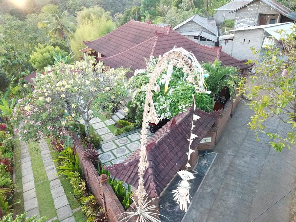 Sanshikirana House Lovina Bed and Breakfast in Bali