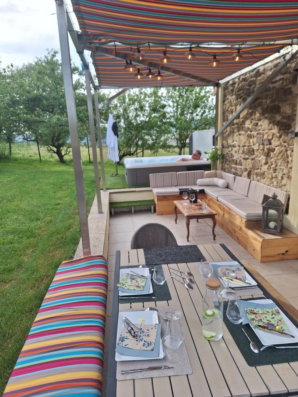 Patio, Garden, Hot Tub, Living room, Dining area, Garden view, Open Air Bath