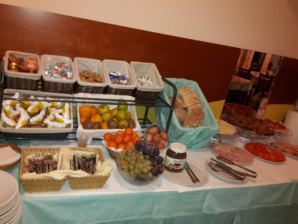Buffet breakfast